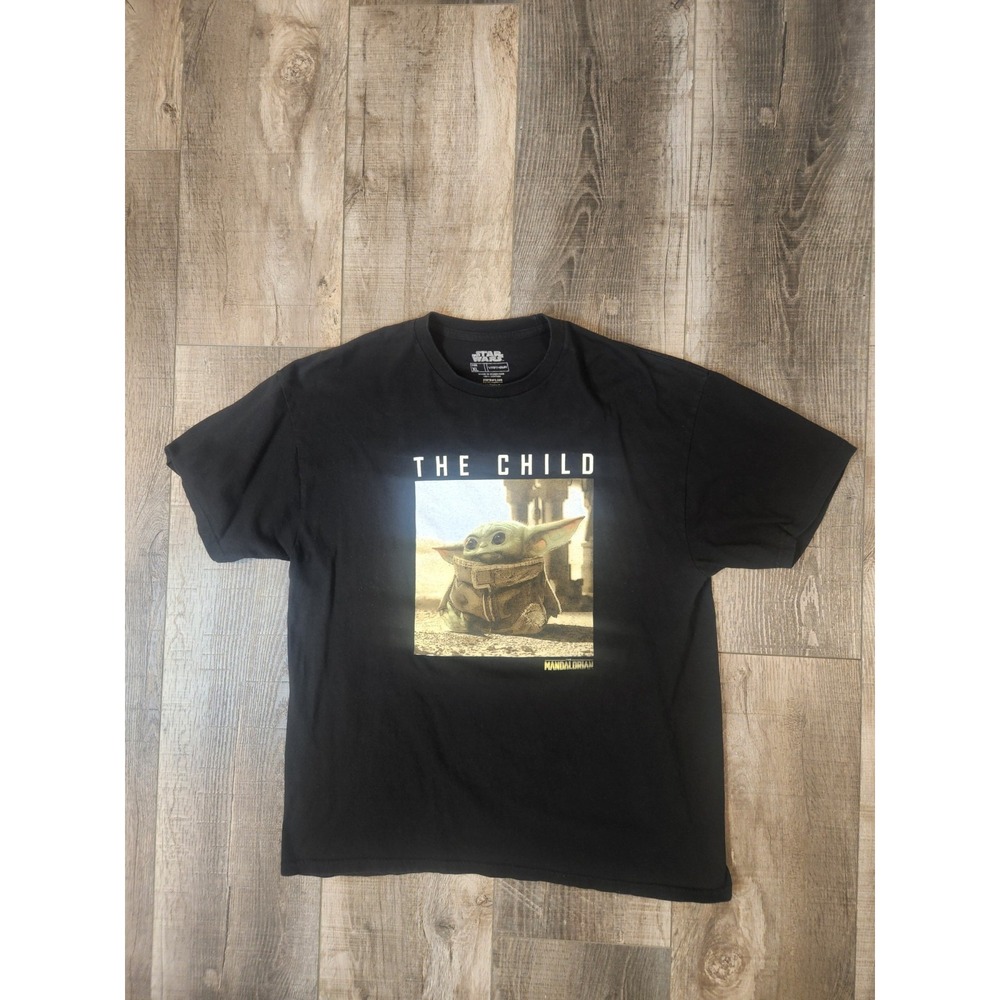 Baby Yoda T-Shirt Star Wars The Child Grogu‎ Black Short Sleeve Tee Size XL